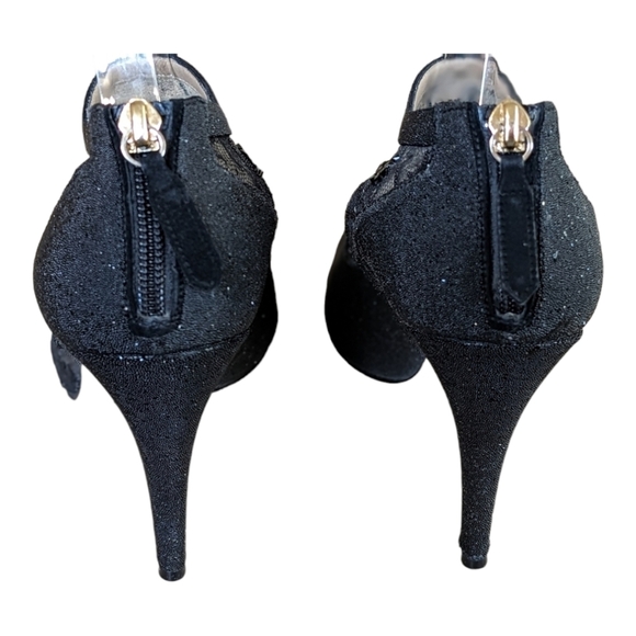 EUC Valentino Garavani Women's Black Lace Heeled Crystal Shoes Size 10 US 40 EU - Picture 7 of 13